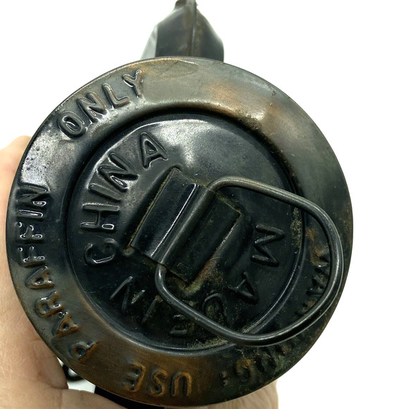 Vintage metal Oil Lantern 10" tall HM102 Copper Black Paraffin Use Only - Picture 10 of 12